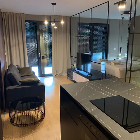 Capitol Exclusive With Private Terrace *