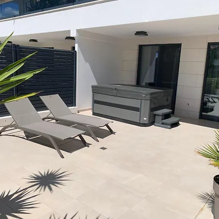 Capitol Exclusive With Private Terrace Appartement Zadar