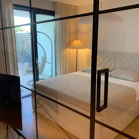 Capitol Exclusive With Private Terrace *