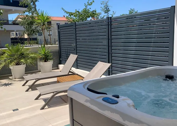 Capitol Exclusive شقة *